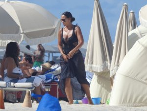 Evelyn Lozada, Shaniece Hairston Sexy TheFappeningBlog.com 92.jpg