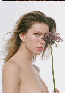 Angela Olszewska &amp; Monika Wisniewska  Nude TheFappeningBlog.com 3.jpg