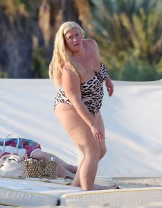 Gemma Collins Sexy TheFappeningBlog.com 12.jpg