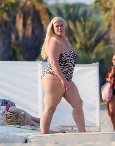 Gemma Collins Sexy TheFappeningBlog.com 14.jpg