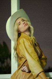 Katie Blackburn Nude TheFappeningBlog.com 12.jpg