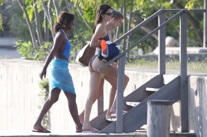 Hailey Bieber, Kendall Jenner, Justine Skye Sexy TheFappeningBlog.com 43.jpg
