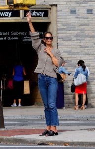 Katie Holmes Sexy TheFappeningBlog.com 37.jpg