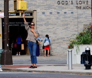 Katie Holmes Sexy TheFappeningBlog.com 38.jpg