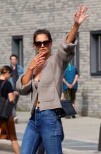 Katie Holmes Sexy TheFappeningBlog.com 49.jpg