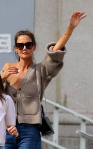 Katie Holmes Sexy TheFappeningBlog.com 57.jpg