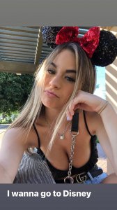 Emily Elizabeth Sexy TheFappeningBlog.com 25.jpg