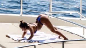 Kevin Durant's Friends TheFappeningBlog.com 1.jpg