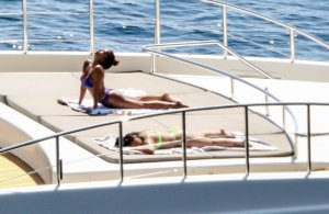 Kevin Durant's Friends TheFappeningBlog.com 9.jpg Kevin Durant's Friends TheFappeningBlog.com 9.jpg