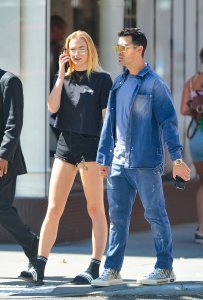 Sophie Turner Sexy TheFappeningBlog.com 1.jpg