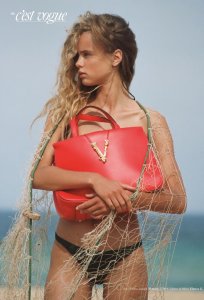 Olivia Vinten  Nude TheFappeningBlog.com 10.jpg