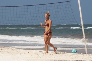 Froukje de Both Sexy TheFappeningBlog.com 29.jpg