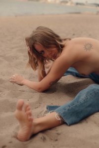 Laura Kiviaho Nude TheFappeningBlog.com 1.jpg