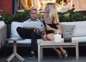 Chiara Ferragni Sexy TheFappeningBlog.com 28.jpg