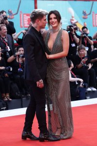 Bella Thorne See Through TheFappeningBlog.com 30.jpg