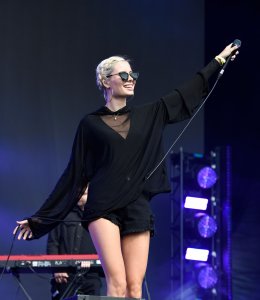 Nina Nesbitt Sexy TheFappeningBlog.com 4.jpg