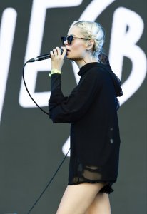 Nina Nesbitt Sexy TheFappeningBlog.com 28.jpg