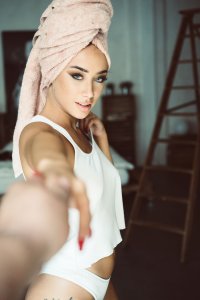 Giulia Biagioli  Nude TheFappeningBlog.com 14.jpg