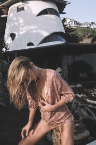 Barbara Di Creddo Sexy Topless 10.jpg