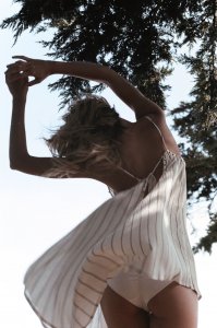 Barbara Di Creddo Sexy Topless 35.jpg