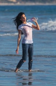 Amanda Geores See Through 2.jpg