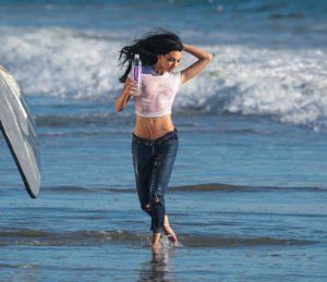 Amanda Geores See Through 7.jpg