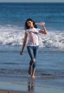 Amanda Geores See Through 23.jpg