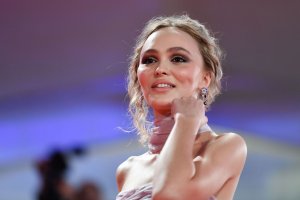 Lily-Rose Depp Sexy TheFappeningBlog.com 17.jpg