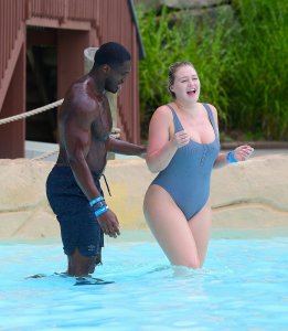 Iskra Lawrence Sexy TheFappeningBlog.com 15.jpg