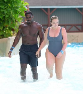 Iskra Lawrence Sexy TheFappeningBlog.com 27.jpg