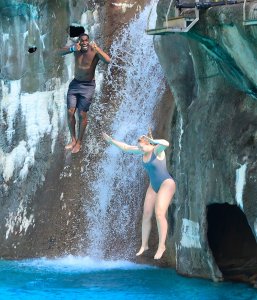 Iskra Lawrence Sexy TheFappeningBlog.com 36.jpg