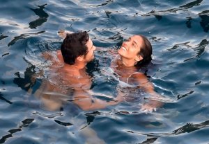 Isabel Pakzad Sexy TheFappeningBlog.com 9.jpg