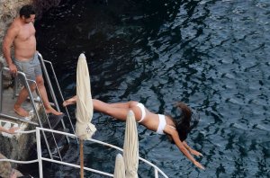 Isabel Pakzad Sexy TheFappeningBlog.com 34.jpg