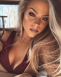 Valerie Pac Sexy TheFappeningBlog.com 54.jpg