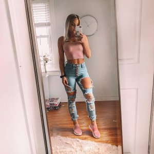 Valerie Pac Sexy TheFappeningBlog.com 150.jpg