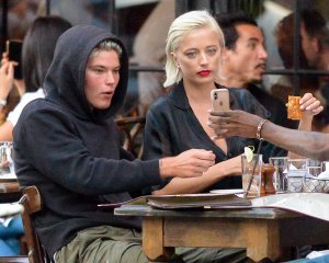 Caroline Vreeland Sexy TheFappeningBlog.com 15.jpg