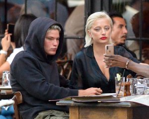 Caroline Vreeland Sexy TheFappeningBlog.com 14.jpg