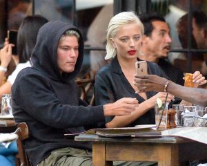 Caroline Vreeland Sexy TheFappeningBlog.com 16.jpg