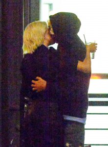 Caroline Vreeland Sexy TheFappeningBlog.com 34.jpg