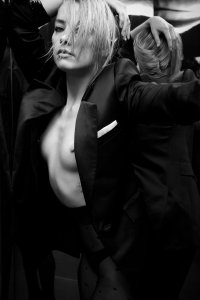 Amber Heard Nude & Sexy TheFappeningBlog.com 2.jpg