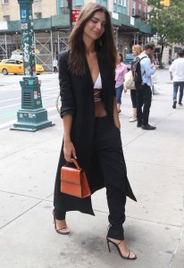 Emily Ratajkowski Sexy TheFappeningBlog.com 55.jpg