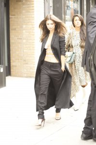 Emily Ratajkowski Sexy TheFappeningBlog.com 84.jpg