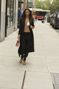 Emily Ratajkowski Sexy TheFappeningBlog.com 89.jpg