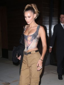 Bella Hadid Sexy TheFappeningBlog.com 14.jpg