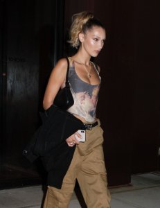 Bella Hadid Sexy TheFappeningBlog.com 42.jpg