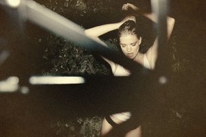 Valerie van der Graaf Nude TheFappeningBlog.com 4.jpg