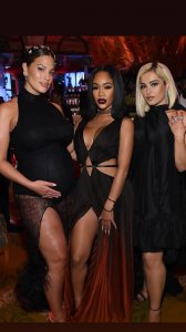 Ashley Graham Sexy TheFappeningBlog.com 13.jpg