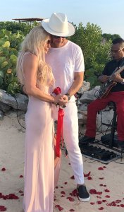 Jenny McCarthy Sexy TheFappeningBlog.com 29.jpg