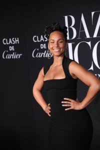 Alicia Keys Sexy TheFappeningBlog.com 4.jpg