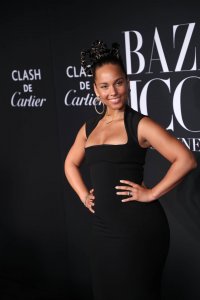 Alicia Keys Sexy TheFappeningBlog.com 7.jpg